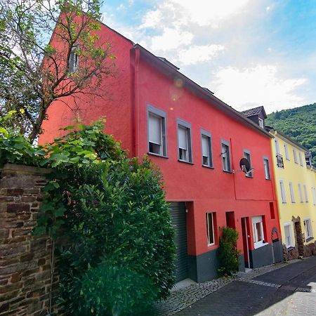Apartment Mit Kleinem Innenhof Im Erdgeschoss Fuer Bis Zu 4 Personen Klotten Exteriör bild