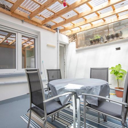 Apartment Mit Kleinem Innenhof Im Erdgeschoss Fuer Bis Zu 4 Personen Klotten Exteriör bild